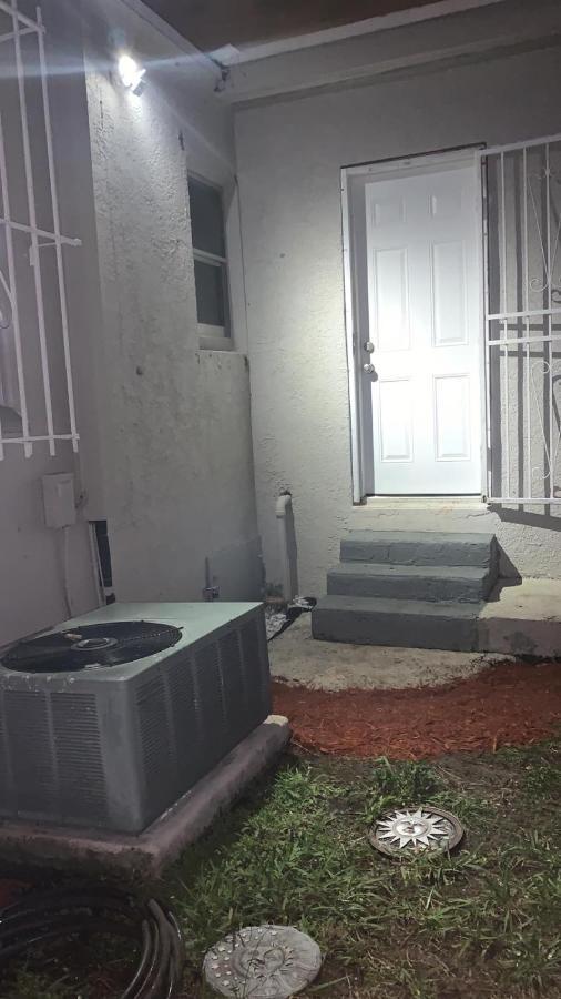 Cute, Cozy Mother-In-Law Suite In The Heart Of Miami Luaran gambar